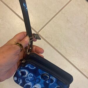 Coach Blue and White wristlet, 2 sections, CC slots, patent trim & strap